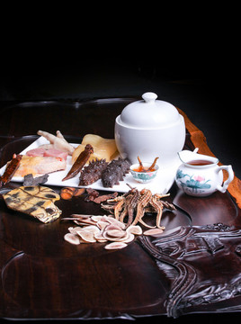 八子雄陽珍品湯