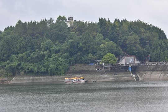 魯班水庫