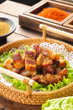 脆皮五花肉