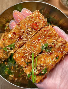 涼拌豆腐