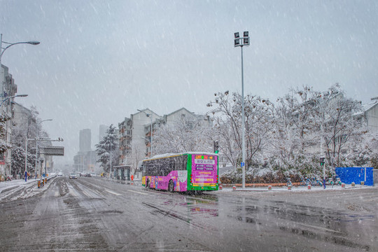 合肥琥珀南村雪景
