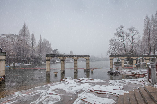 合肥黑池壩公園雪景