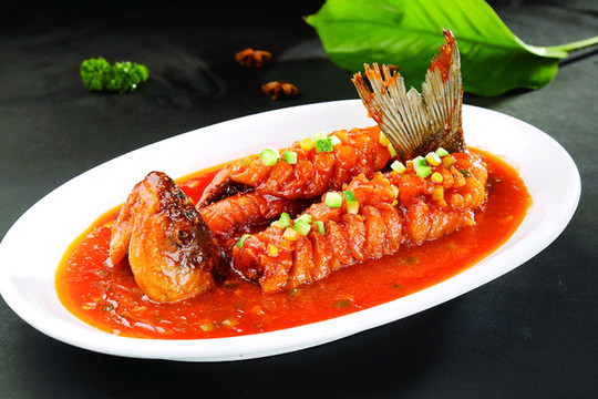 松鼠魚