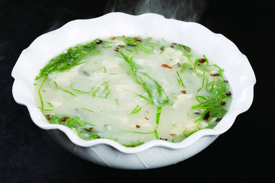 白蘿卜拌湯
