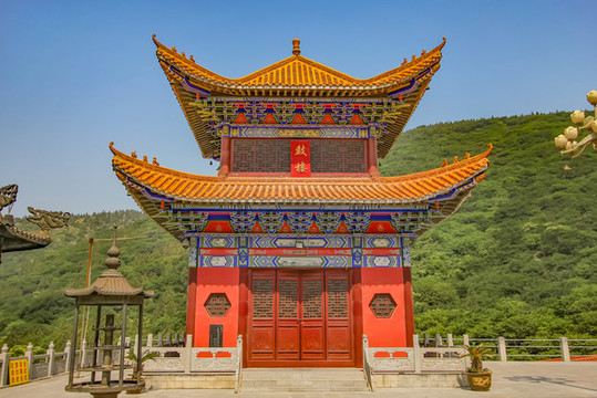 相山公園顯通寺鼓樓