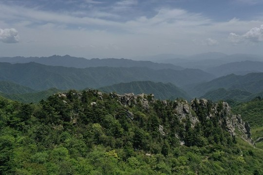 航拍山脈山川秦嶺