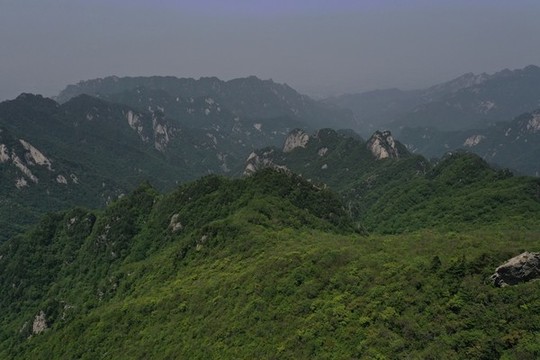 航拍山脈山川秦嶺