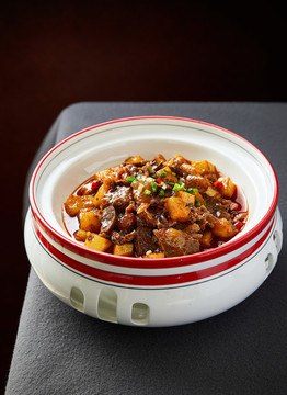 米豆腐燒牛腩