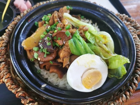豆角茄子煲仔飯