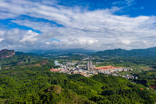 廣東韶關(guān)丹霞山