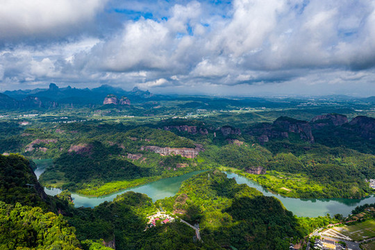 廣東韶關(guān)丹霞山
