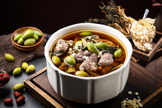 青橄欖豬肺湯