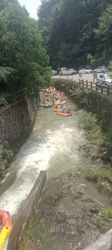 十八道彎漂流