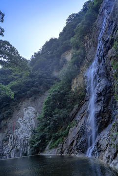 太白山蓮花峰瀑布