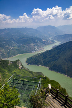 三峽之巔