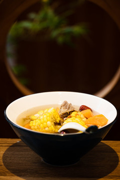 排骨玉米湯