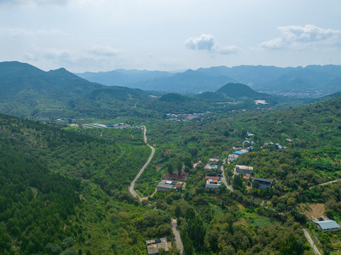 航拍濟(jì)南南部山區(qū)