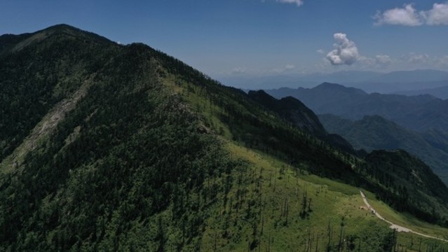 航拍秦嶺山脈自然風光