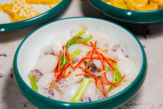 白灼鮮魷
