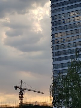 夕陽(yáng)下的建筑