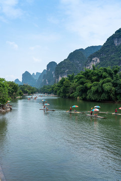 广西桂林阳朔遇龙河景区风光