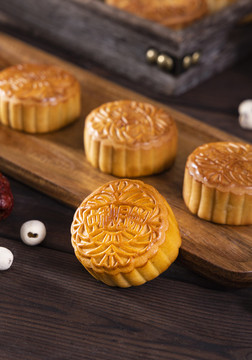 中國傳統(tǒng)節(jié)日中秋節(jié)美食月餅