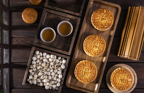 中國傳統(tǒng)節(jié)日中秋節(jié)美食月餅