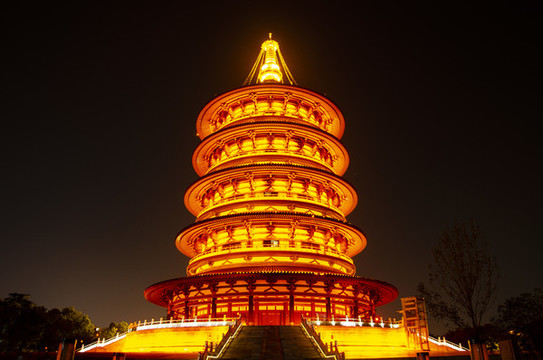 洛陽天堂夜景