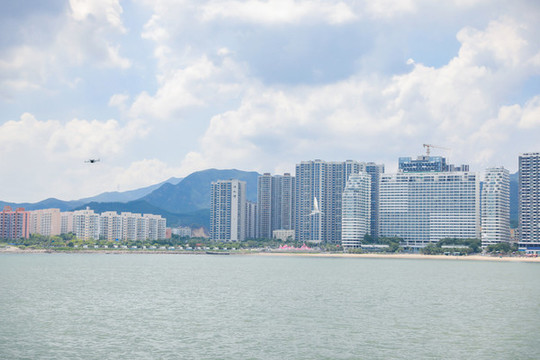 海濱小鎮(zhèn)