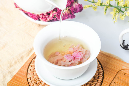 玫瑰花冠