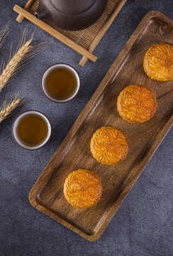 中國(guó)傳統(tǒng)節(jié)日中秋節(jié)美食月餅