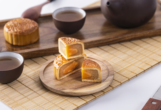 中國(guó)傳統(tǒng)節(jié)日中秋節(jié)美食月餅