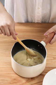 蛋糕制作過(guò)程