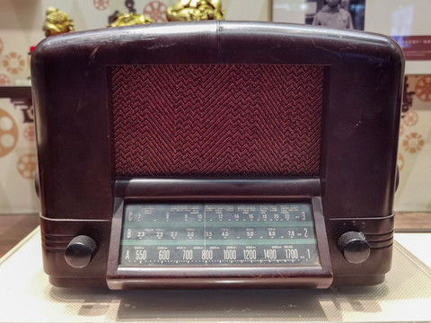 老式收音機