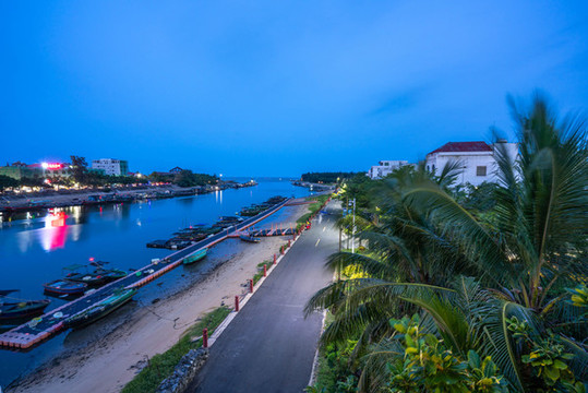 海南潭門千年漁港小鎮(zhèn)之夜