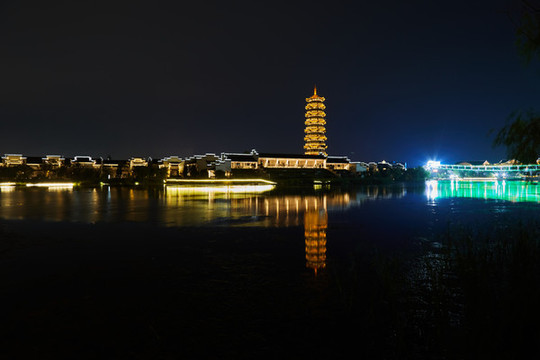 蕪湖市鳩茲古鎮(zhèn)夜景