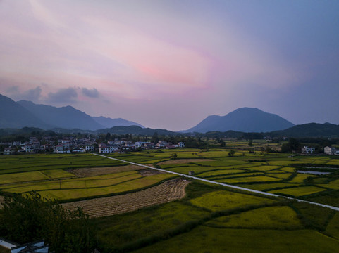 航拍宣城市旌德縣三山村梯田