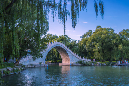 玉帶橋