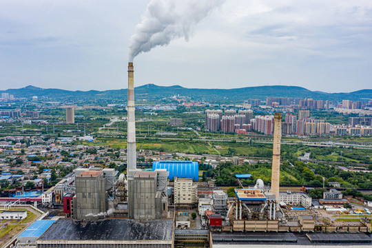 航拍河南平頂山燃煤火力發(fā)電廠