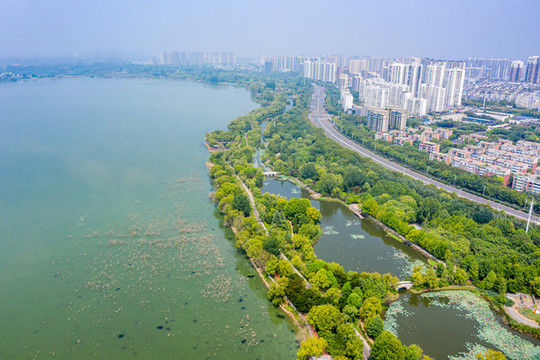 航拍河南平頂山白龜湖濕地公園