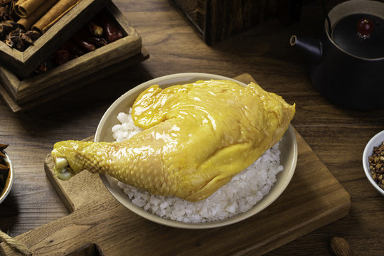 鹽焗雞槍腿