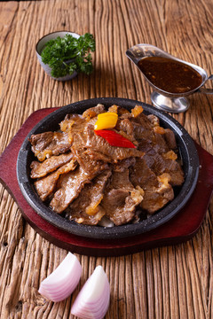 鐵板黃牛肉