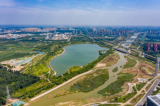 航拍河南鄭州象湖生態(tài)濕地公園
