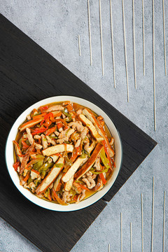 豆干炒肉絲