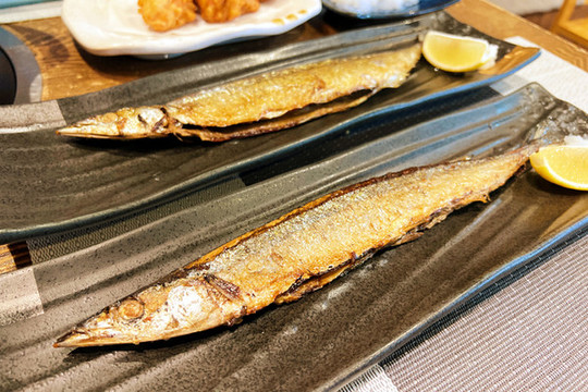 烤秋刀魚