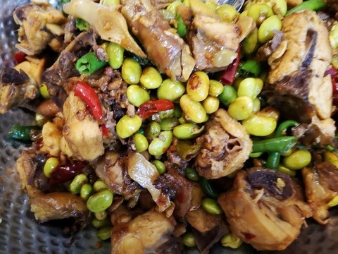 青豆燒雞