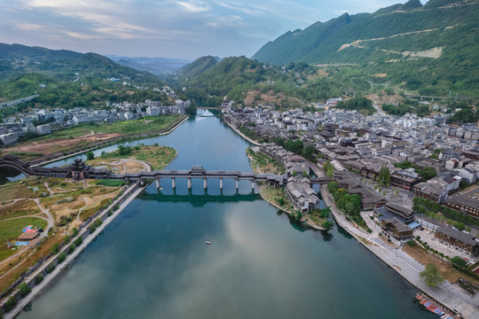 重慶山水黔江濯水古鎮(zhèn)5A