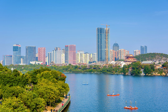 中國(guó)廣西柳州柳江沿岸風(fēng)光