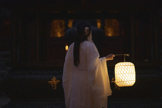 古裝女子