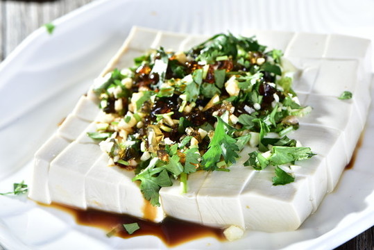 松花皮蛋豆腐